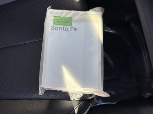 Used 2021 Hyundai Santa Fe Limited w/ Cargo Package image 35