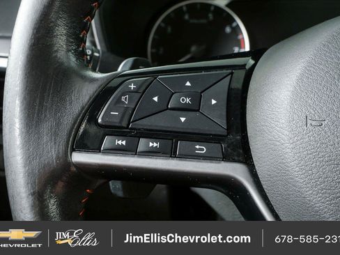 Used 2024 Nissan Altima 2.5 SR FWD image 10