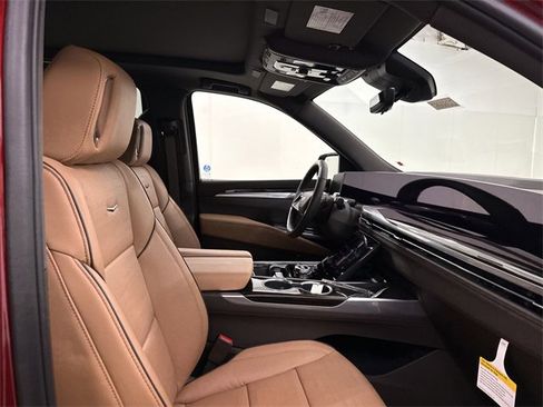 New 2026 Cadillac Escalade Luxury w/ Touring Package image 24