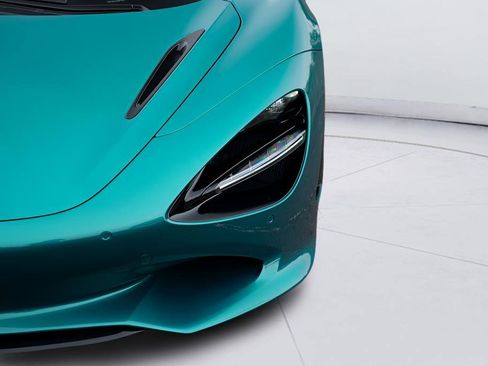 New 2027 McLaren 750S Spider RWD image 33