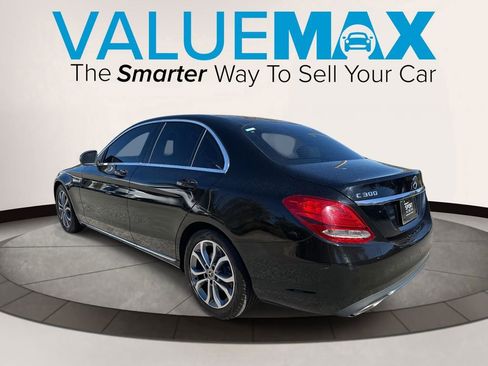 Used 2018 Mercedes-Benz C 300 Sedan image 5