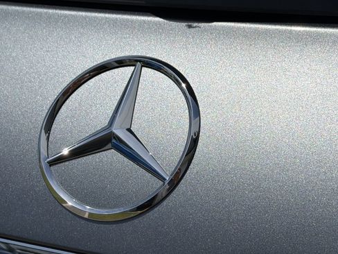 Used 2025 Mercedes-Benz GLE 350 4MATIC image 10