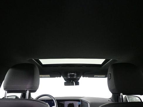 Certified 2025 Mercedes-Benz GLE 450 4MATIC image 20