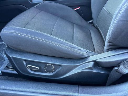 Used 2016 Ford Mustang V6 w/ Equipment Group 051A image 31