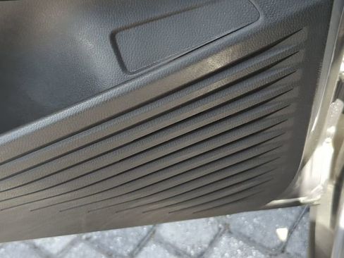 Certified 2023 Volkswagen ID.4 Pro image 16