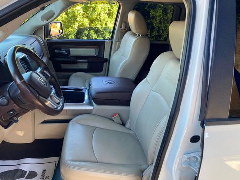 Used 2016 RAM 1500 Laramie w/ Convenience Group image 27