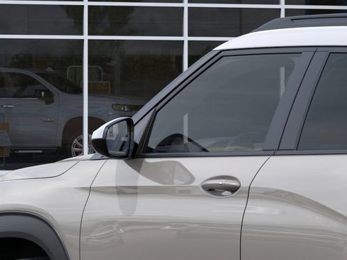 New 2026 Chevrolet TrailBlazer ACTIV w/ Driver Confidence Package FWD image 12