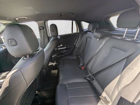 Used 2022 Mercedes-Benz GLA 250 4MATIC w/ Premium Package Lite image 20