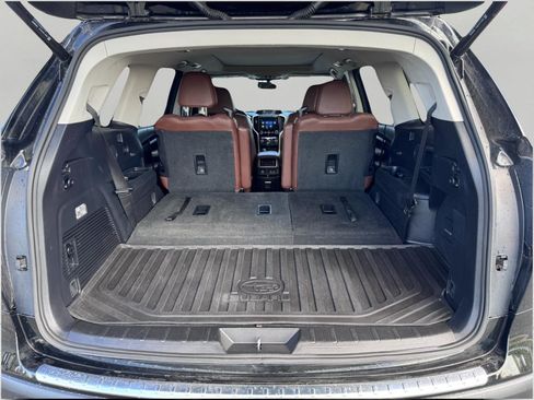 Used 2022 Subaru Ascent Touring w/ Popular Package #2A AWD/4WD image 31