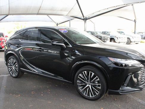 Used 2024 Lexus RX 350 image 21
