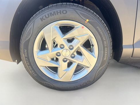 New 2026 Hyundai Kona SE image 29