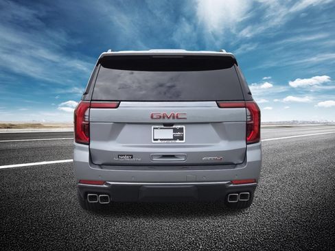 New 2026 GMC Yukon XL AT4 w/ AT4 Premium Plus Package AWD/4WD image 24