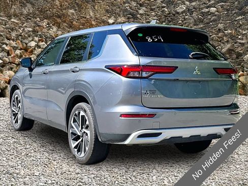 Used 2022 Mitsubishi Outlander SE AWD/4WD image 10