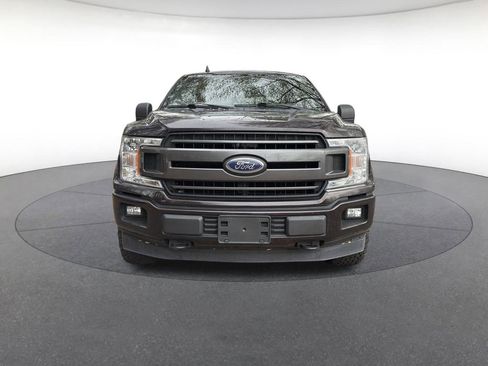 Used 2018 Ford F150 XLT w/ Equipment Group 302A Luxury image 8
