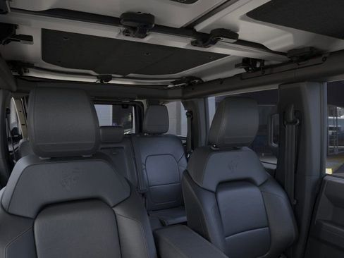 New 2026 Ford Bronco Badlands image 13