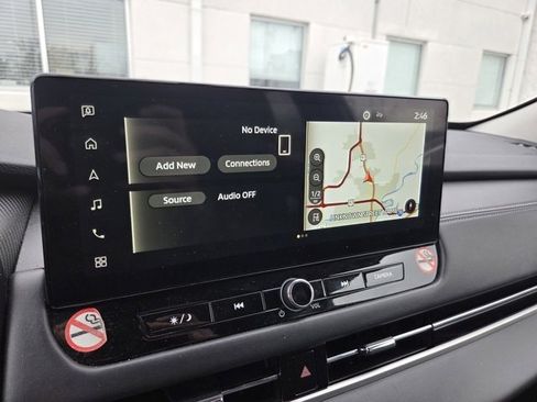 Used 2025 Mitsubishi Outlander SE image 10