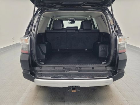 Used 2022 Toyota 4Runner TRD Off-Road Premium image 29