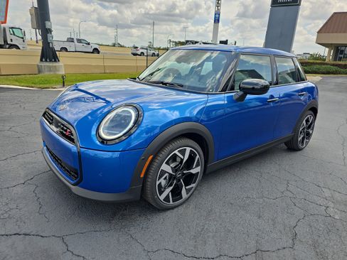New 2025 MINI Cooper S image 6