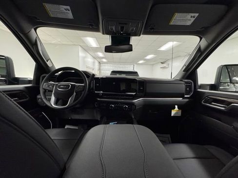 New 2026 GMC Sierra 2500 SLT image 12