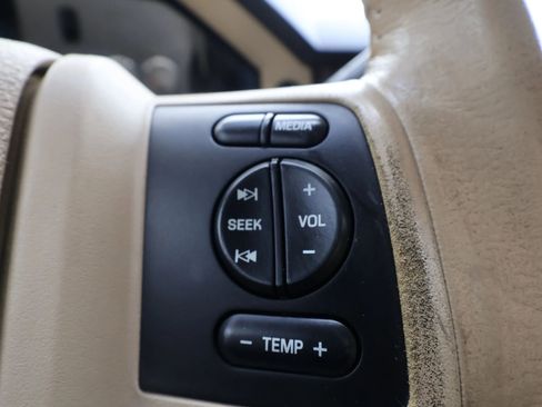 Used 2008 Ford F250 Lariat image 17