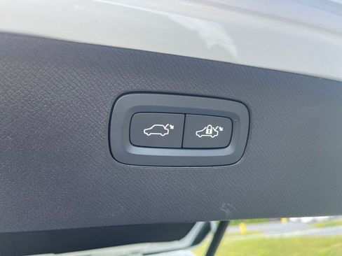 Used 2026 Volvo XC90 B6 Plus AWD/4WD image 14