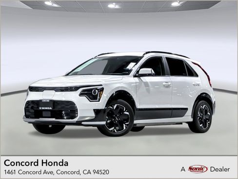 Used 2023 Kia Niro Wind FWD image 1
