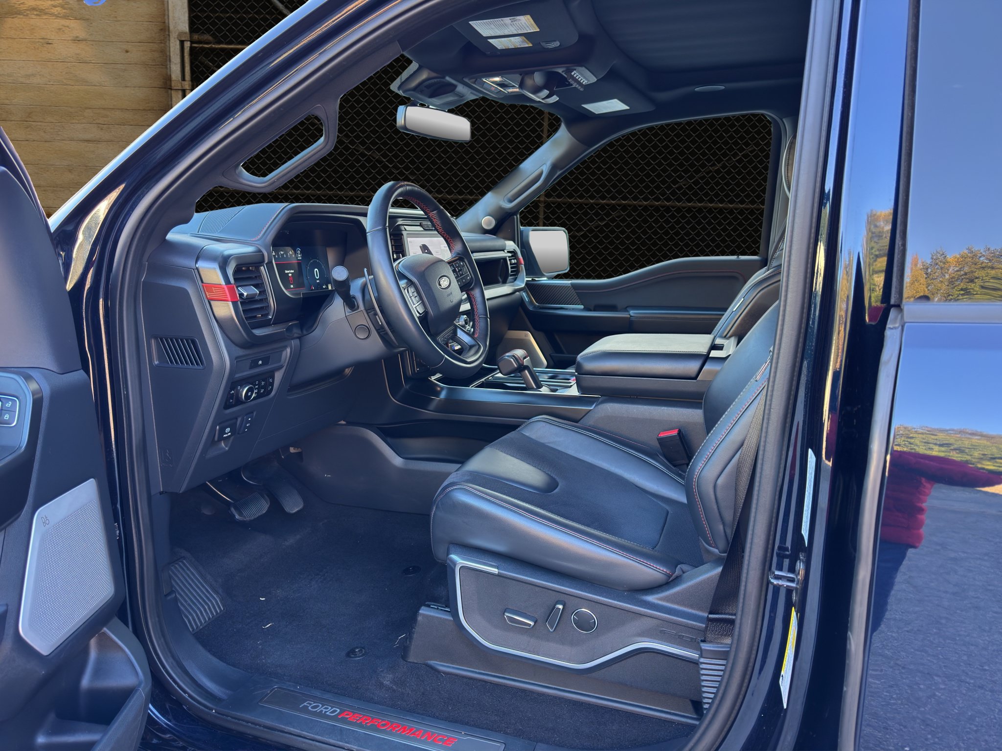 Used 2025 Ford F150 Raptor AWD/4WD image 3