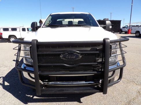 Used 2020 Ford F250 XL w/ Power Equipment Group image 12