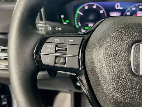 Used 2025 Honda Accord Touring image 17