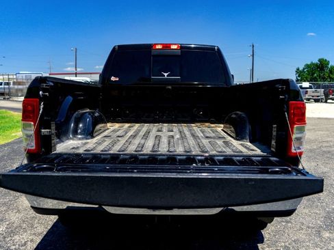 Used 2024 RAM 2500 Tradesman w/ Chrome Appearance Group AWD/4WD image 26