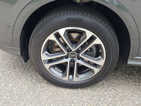 Certified 2025 Audi Q5 Premium Plus w/ Premium Plus AWD/4WD image 2