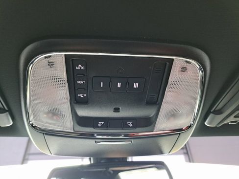 Used 2021 Dodge Charger Scat Pack image 16