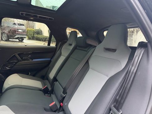 Used 2025 Land Rover Range Rover Sport SV Edition Two image 18