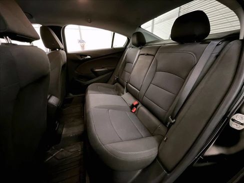 Used 2019 Chevrolet Cruze LT FWD image 25