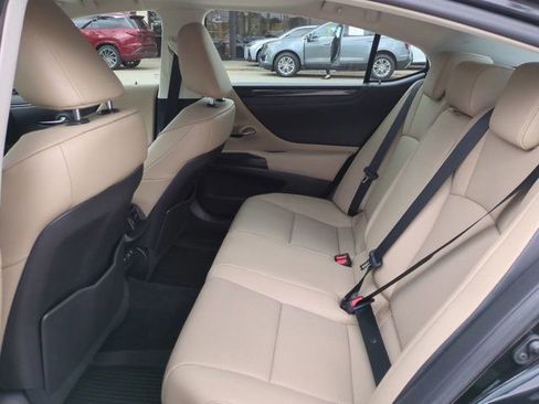 Certified 2021 Lexus ES 350 w/ Accessory Package FWD image 13