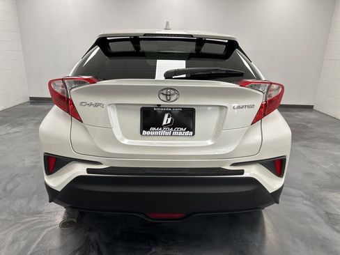 Used 2019 Toyota C-HR Limited FWD image 6