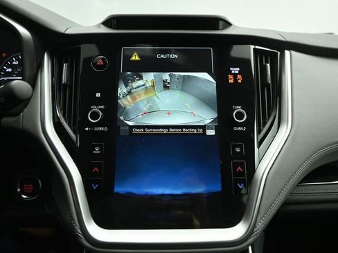 Used 2023 Subaru Outback Limited image 12