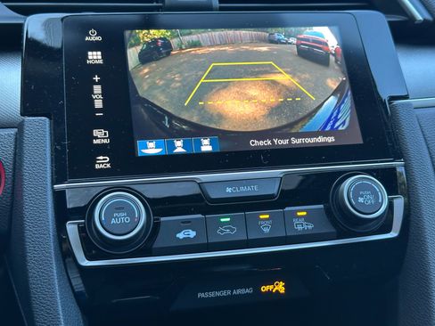 Used 2018 Honda Civic EX image 26