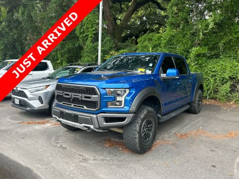 Used 2018 Ford F150 Raptor w/ Equipment Group 802A Luxury AWD/4WD image 1