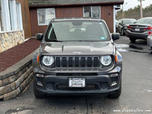 Used 2019 Jeep Renegade Sport image 12