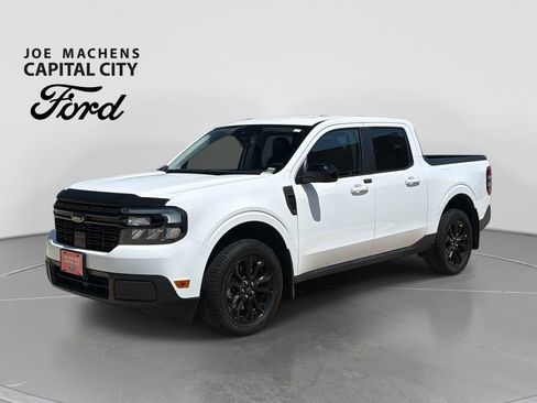 Used 2024 Ford Maverick Lariat w/ Black Appearance Package FWD image 9