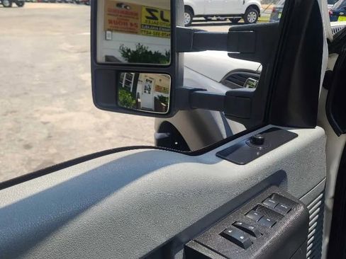 Used 2016 Ford F550 2WD Crew Cab Super Duty w/ Power Equipment Group image 12