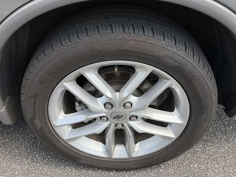 Used 2024 Dodge Durango GT RWD image 33