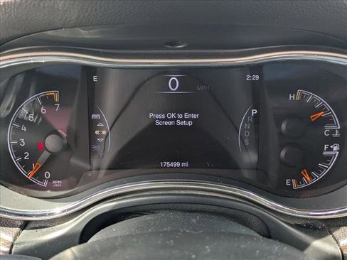 Used 2014 Jeep Grand Cherokee Limited RWD image 9