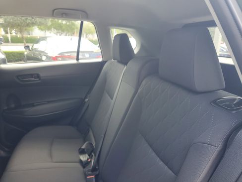Certified 2025 Toyota Corolla Cross LE FWD image 13