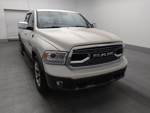 Used 2018 RAM 1500 Laramie Longhorn image 14