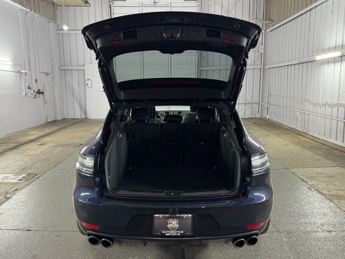 Used 2021 Porsche Macan Turbo w/ Premium Package Plus (PF0) AWD/4WD image 57