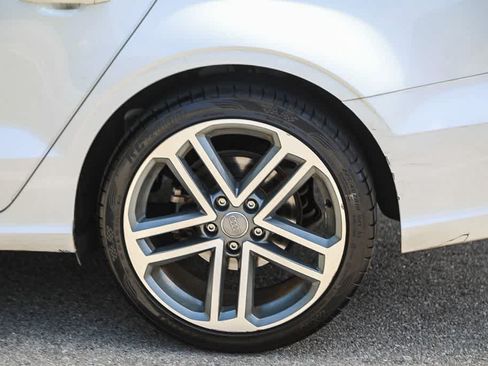 Used 2018 Audi A3 2.0T Premium FWD image 10