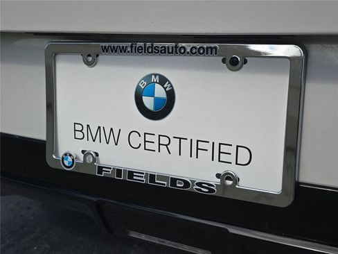 Certified 2023 BMW 760i xDrive AWD/4WD image 4