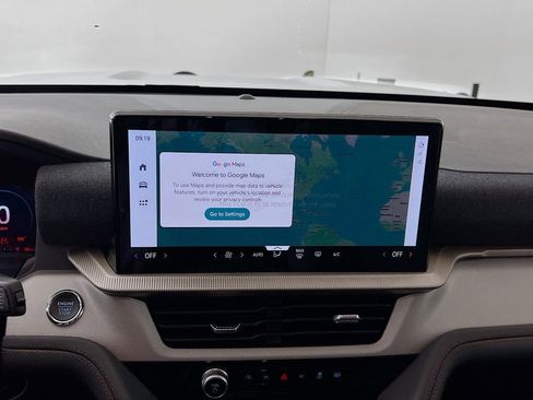 New 2026 Ford Explorer Active image 20